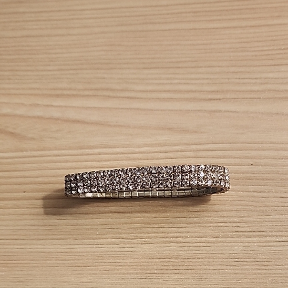 Monet timeless collection Silver Bracelet